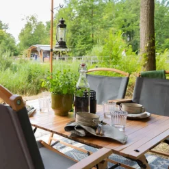 Tafel Fixin-Glaravans